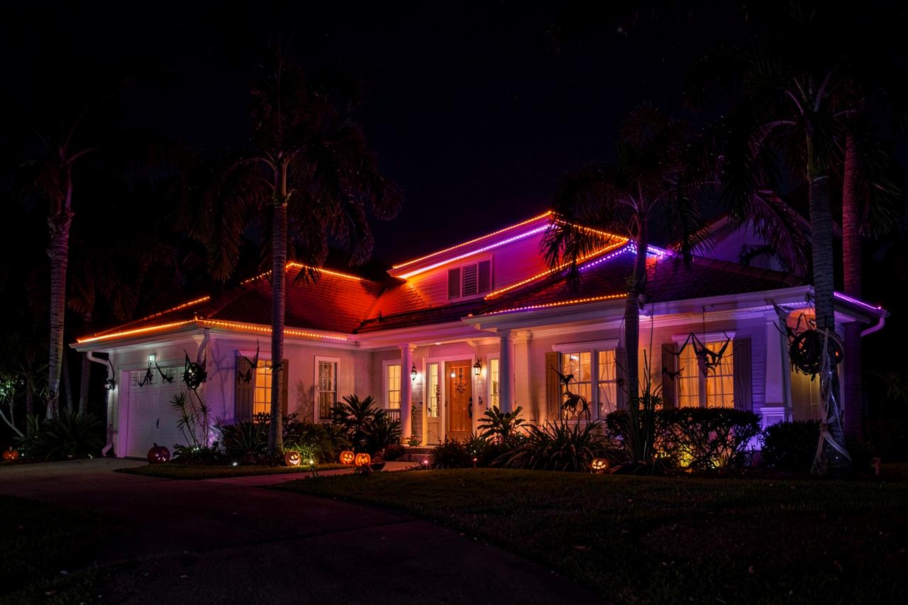 All Holiday Lighting example 2